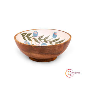 Lujoso cuenco de madera hecho a mano con intrincado diseño de esmalte interior - Product Image 3
