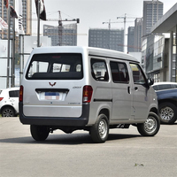 Van neuf en gros Mini Van utilitaire Wuling Sunshine 2/5/7 places fourgonnette cargo de passagers bon marché conduite à droite fourgonnette cargo