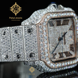 นาฬิกาข้อมือผู้ชายรุ่นลิมิเต็ดอิดิชั่นปี 2026 - ตัวเรือนทรงเหลี่ยม ควอตซ์ กระจกแซฟไฟร์ พร้อมสายสแตนเลสสตีลแบบเหรียญเรืองแสง สไตล์แฟชั่นฮิปฮอป - Product Image 2