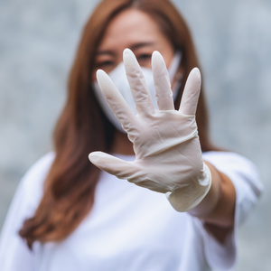 Gants biodégradables emballés individuellement dans du papier kraft matériau PLA + PBAT compostable pour la manipulation des aliments et l'usage domestique - Product Image 3