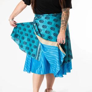 กระโปรงผ้าไหมส่าหรียาวทำด้วยมือเสื้อผ้าสตรีน้ำหนักเบา - Product Image 1