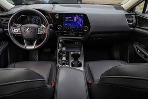 Lexus NX Hybrid 350h 2023, Tracción en las Cuatro Ruedas, Caja de Cambios Automática, Título Limpio, Sin Accidentes, con Bajo Kilometraje, Listo para Envío - Product Image 2