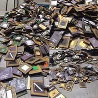 Processeur de CPU en céramique Pentium Pro avec de l'or disponible en Autriche