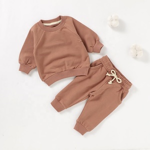 Conjunto Deportivo de Dos Piezas Unisex de Invierno, Informal, Ecológico, Sudadera con Capucha y Pantalones Deportivos, Ropa Deportiva Personalizada para Hombre y Mujer, Venta al Por Mayor - Product Image 3