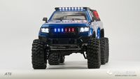 CROSSRC AT6 1/10 RC Crawler 6x6 Unimog Brushed Truck Trois essieux portiques 6 roues motrices Verrouillage de différentiel indépendant 2 vitesses Modèle de loisir RTR