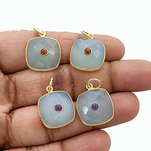 Bezel Aqua Calcedony avec pendentif à breloques en pierres précieuses grenat | 14k plaqué or bricolage faisant des breloques | Pendentifs en pierres précieuses en gros - Product Image 4