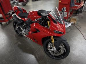 ยอดขาย Ducati Panigale V2 S รถมอเตอร์ไซค์สปอร์ตใหม่ ปี 2025-2026 พร้อมส่งออกทั่วโลก - Product Image 5