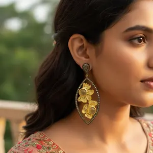 Boucles d'oreilles pendantes florales plaquées or pour femmes avec pierres précieuses, bijoux de mode - Product Image 2