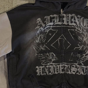 Sudadera con Capucha para Hombre OEM, de Alta Calidad, Moderna, con Mangas en Capas, Ribete en Contraste, Impresión Personalizada, Lavado Ácido, Pedrería, Invierno - Product Image 2