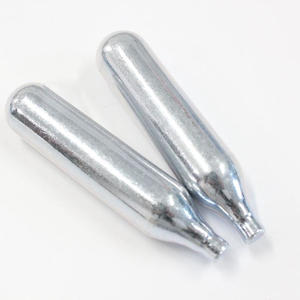 Cartouches de CO2 88g pour lanceur de billes de poivre capacité de gaz étendue pression constante pour l'entraînement - Product Image 3