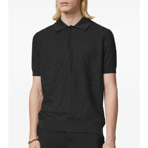 Acabado texturizado negro personalizado para hombre para polo con cierre de botón frontal mangas cortas y logotipo bordado con dobladillo recto - Product Image 2