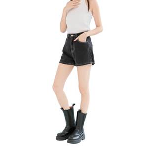 Pantalon court décontracté en jean pour femme, coupe droite et ample, 100% coton lavé, respirant, avec logo gaufré personnalisé, style streetwear d'été, OEM - Product Image 2