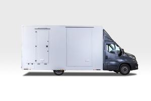 White Mobile Food Truck Trailer <b>Box</b> Van Stainless Steel <b>Frame</b> 10ft Length Insulated Compartments for Frozen Food Delivery Street - Product Image 3