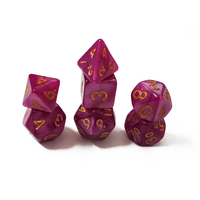 Dés à jouer polyédriques carrés DND romantiques noirs et bleus, 7 pièces, à bords tranchants, en résine, avec chiffres dorés, pour jeux de rôle sur table
