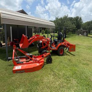 Mini Tractor Kubota BX2680 Diésel 4x4 con Motor Massey, Bomba y Caja de Cambios, Perfecto para Uso Agrícola, Compre Ahora, Calidad Premium - Product Image 5