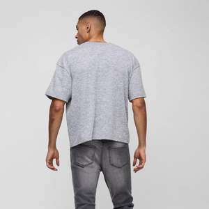 Camisetas cuadradas recortadas de gran tamaño de alta calidad para hombres con logotipo personalizado, hombro caído y peso pesado, ajuste en caja de algodón 100 por ciento - Product Image 2