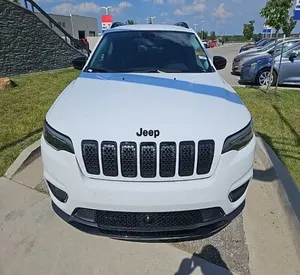 Jeep Cherokee 2023 impecablemente limpio - Product Image 1