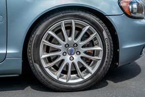 VOLVO C70 T5 d'occasion 2008, conduite à gauche/droite - Product Image 3