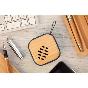 Altoparlante Wireless in Bambù Lombo Personalizzato, Gadget USB Promozionale - Product Image 2