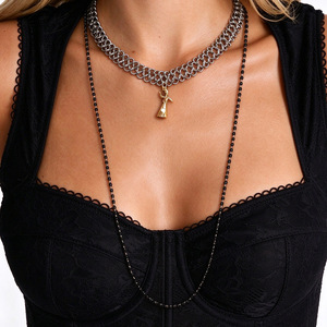 Collar vintage de dos capas con cadena ancha de hueso de serpiente y colgante geométrico de moneda, gargantilla de lujo para mujer - Product Image 2