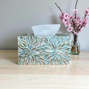 Caja de pañuelos de nogal de lujo | Soporte de papel de madera para baño y sala de estar | Estuche de almacenamiento de escritorio moderno | Organizador de decoración del hogar - Product Image 3