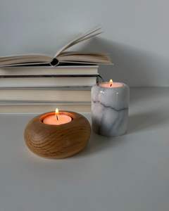 Portavelas de Mármol y Metal de Primera Calidad, Decoración Ecológica para el Hogar, para Espacios Elegantes y una Luz de Vela Suave - Product Image 6