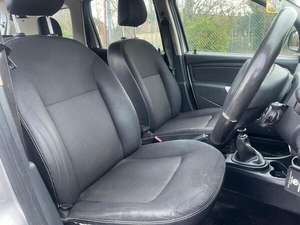 DACIA DUSTER 2014 d'occasion, conduite à gauche/droite - Product Image 3