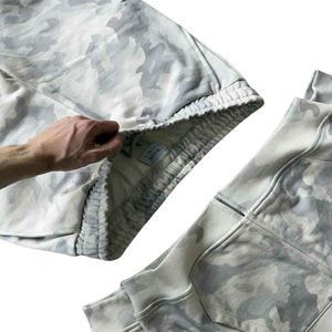 Personalizado de los hombres Y2K gótico Hip Hop Punk Streetwear moda americana impresa cremallera Sudadera con capucha pantalones de chándal conjunto de dos piezas transpirable - Product Image 4