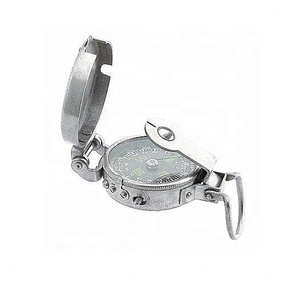 Brújula luminosa de latón de diseño antiguo, artículo clásico de venta de viaje portátil nuevo para acampar al aire libre y senderismo, estilo de reloj de bolsillo - Product Image 5