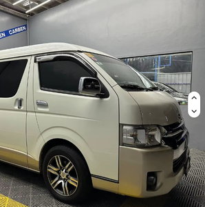 Toyota Hiace GL 2018 Usada en Perfectas Condiciones, Transmisión Automática, Volante a la Izquierda, Emisión Euro IV, 6 Asientos - Product Image 1
