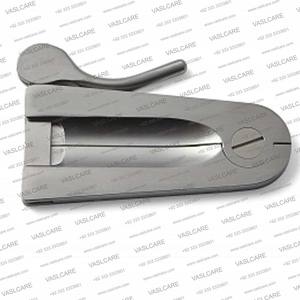 Pinces Mogen manuelles en acier inoxydable pour circoncision masculine, instruments chirurgicaux de classe I, certifiées CE par Vaslcare - Product Image 2