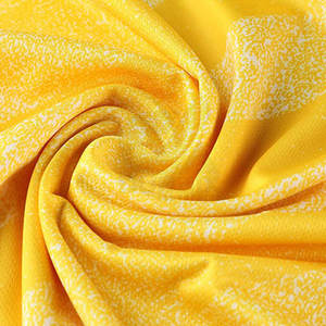 2025 Uniforme de fútbol más vendido personalizado Nuevo diseño Uniforme de fútbol Logotipo personalizado Camiseta y pantalones cortos de fútbol - Product Image 6