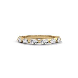 แหวนเพชรทรงมาร์คีส์แบบครึ่งวง - Product Image 1