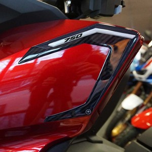 Adesivi Protettivi 3D per Angoli della Carenatura Compatibili con Honda Forza 750 2021-24, Accessori per Moto - Product Image 1