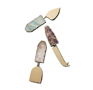 Ensemble de 3 couteaux à fromage en acier inoxydable faits à la main avec manche en agate de luxe pour servir le fromage au petit-déjeuner - Product Image 1