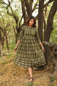 ชุดเดรสผ้าลินเดนพิมพ์ลายด้วยมือ สไตล์โบฮีเมียน ชุดเดรสผ้าฝ้ายลำลอง ใส่ได้ในโอกาสต่างๆ ช่วงฤดูร้อนและวันหยุดสำหรับผู้หญิง - Product Image 2