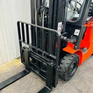 Montacargas Eléctrico Serie H2000 con Mástil de 3 Etapas, Neumáticos Sólidos, Operación con Asiento, Uso en Interiores, Planta de Fabricación - Product Image 2