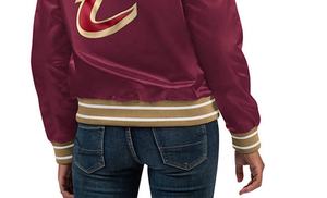 Veste de baseball en satin pour femmes de couleur unie avec fermeture éclair Veste universitaire de basket-ball pour femmes de bonne qualité - Product Image 4