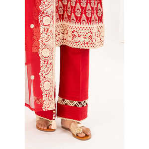 Ensemble Salwar Kameez en coton Khaddar brodé 3 pièces avec dupatta en filet, tenue de fête pakistanaise CN-52006 - Product Image 5