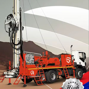 Foreuse hydraulique portative à entraînement supérieur, moteur diesel, profondeur de forage 600-900 mètres, mobilité sur chenilles, pour forage de puits d'eau et de boues - Product Image 1