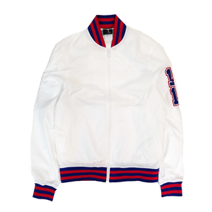 Vestes de bombardier en satin personnalisées pour l'école et le collège avec toile respirante à bas quantité minimale de commande pour le placement du logo avant des sports d'hiver - Product Image 1