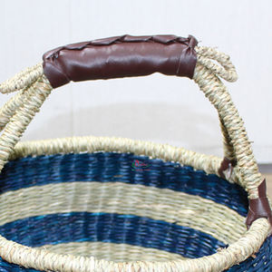 Artex Dong Thap Multifunción Tejido a Mano Seagrass Striped Market Basket Mango de Cuero - Product Image 2