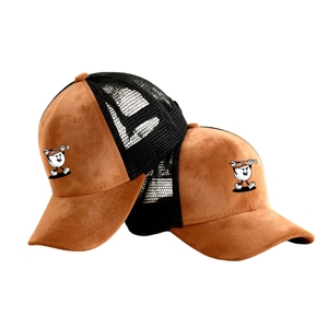 Casquette de golf personnalisée avec logo, 6 panneaux, en velours et maille, style trucker, avec matériau respirant et léger, fermeture à boucle métallique - Product Image 2
