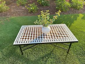 Mesa de Centro Elegante y Ecológica con Incrustaciones de Hueso para Interiores Sofisticados de Sala de Estar y Oficina, Disponible a un Precio Competitivo - Product Image 4