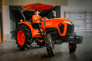 Tractor Agrícola Usado Original Kubota L5228DT de 52HP, Precio Competitivo, Tractor Diésel Agrícola 4x4 en Venta - Product Image 1