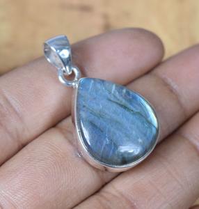 Pendentif en argent sterling 925 plaqué or au design simple avec pierre précieuse labradorite, cadeau de mariage idéal pour les amoureux, bijoux avec estampe 925 - Product Image 5