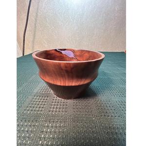 Bols en bois naturel et résine pour servir des collations, des fruits et comme centre de table décoratif - Product Image 5