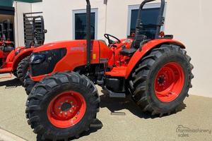 เครื่องจักรกลการเกษตร M7 4WD 90 แรงม้า มือสอง/ใหม่ พร้อมเครื่องยนต์และปั๊ม สำหรับงานไถพรวน ปลูก และทำฟาร์ม - Product Image 5