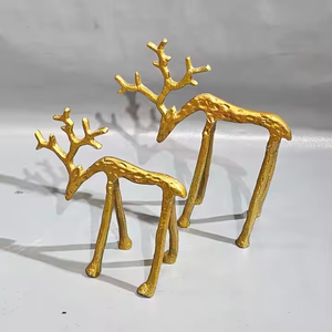 Sculpture de cerf en or antique en aluminium pour décorations de table Dernier design Bas de cerf pour décorations de Noël par décor impex - Product Image 3