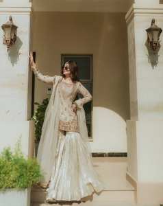 ชุดสัลวาร์ คามีซ สำเร็จรูป ผ้าจอร์เจตต์เนื้อหนา ตกแต่งด้วยลูกปัด/กระจก งานปักแบบดั้งเดิมสำหรับชาวมุสลิม เหมาะสำหรับงานปาร์ตี้และงานอีด พร้อมส่งด่วน - Product Image 6